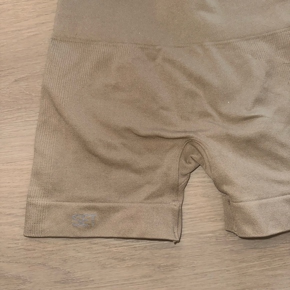 Set active set - Picture 3 of 4